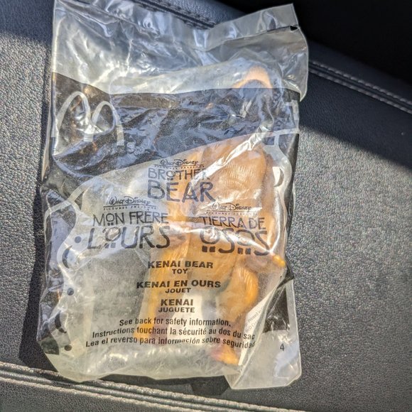 Brothers Bear Disney, happy meal toy,  Kenai - Picture 1 of 3